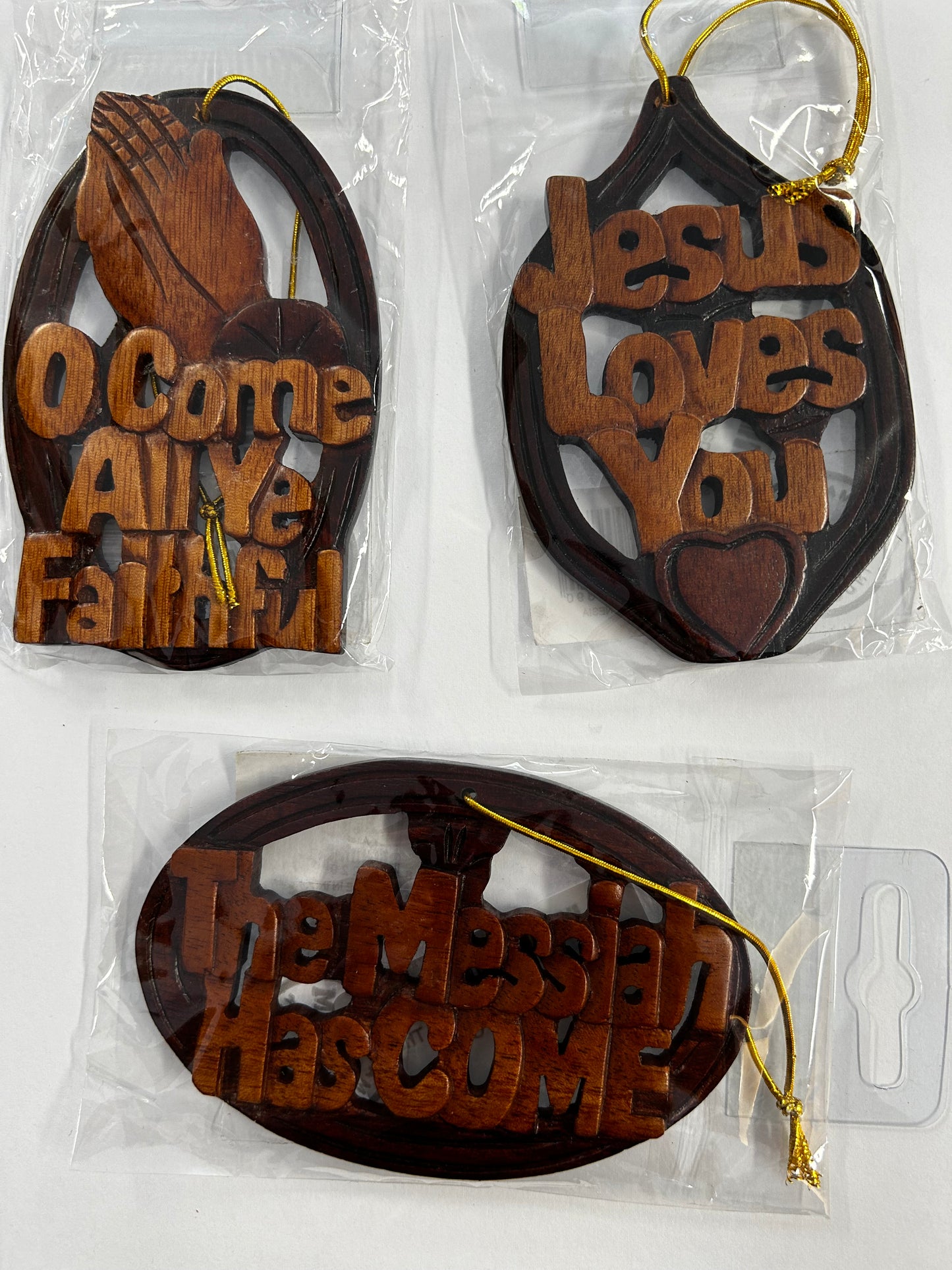 Mahogany decorations