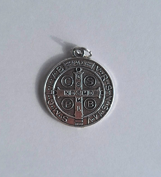 Medal: St Benedict 17mm round
