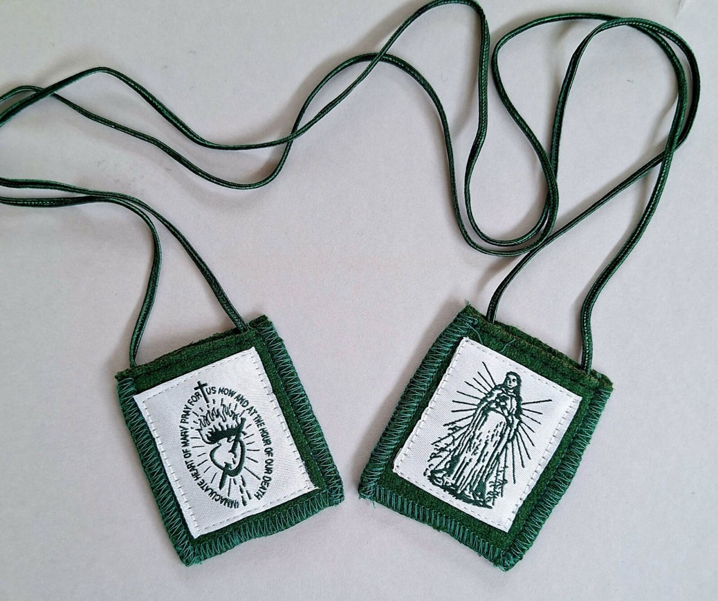 Scapular: Green on cord