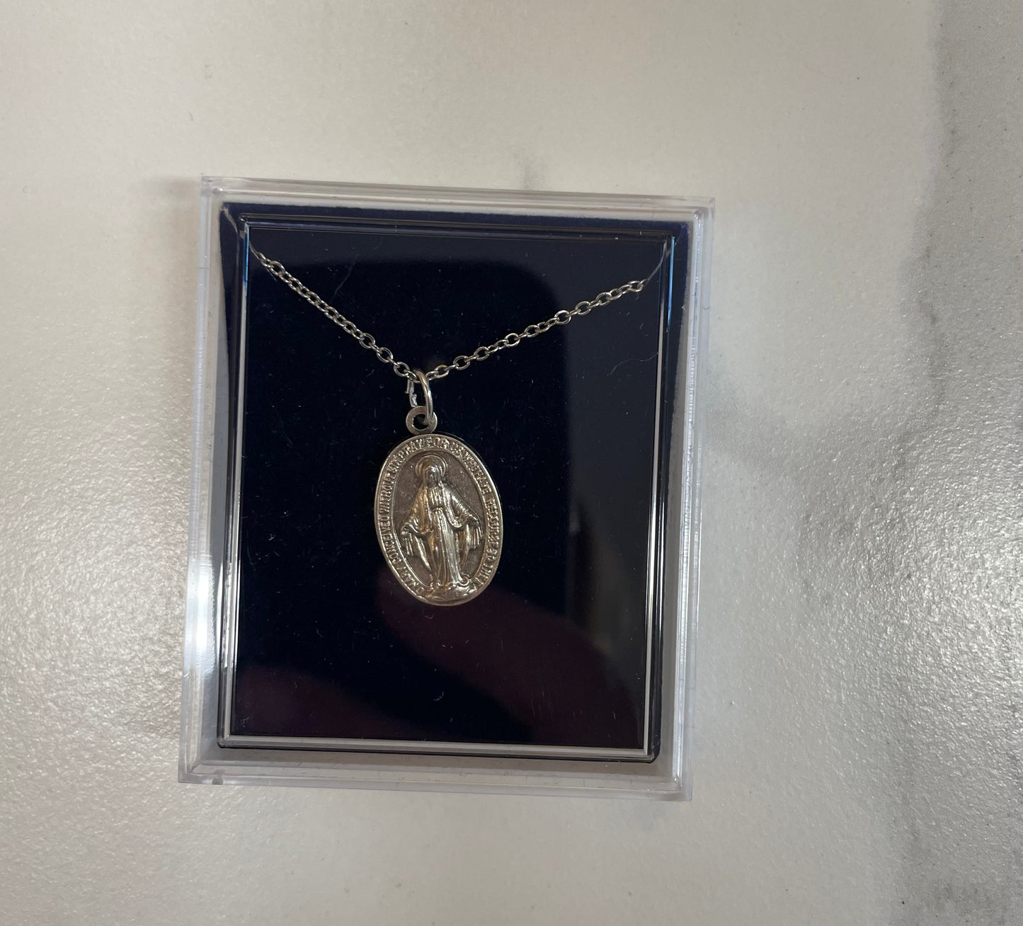 Necklace: Miraculous N01