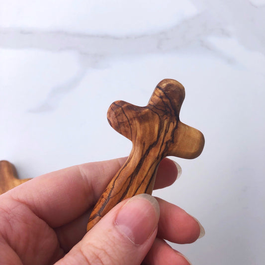 Cross: Comfort Olive Wood - small 7cm