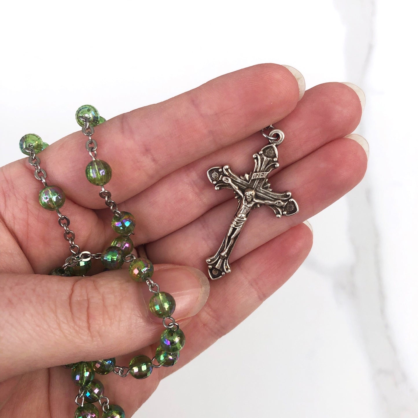 Rosary Beads: Green Acrylic Crystal