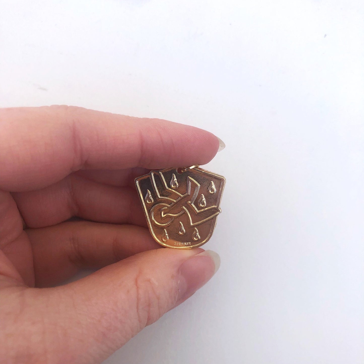Medal: Confirmation Shield Gold