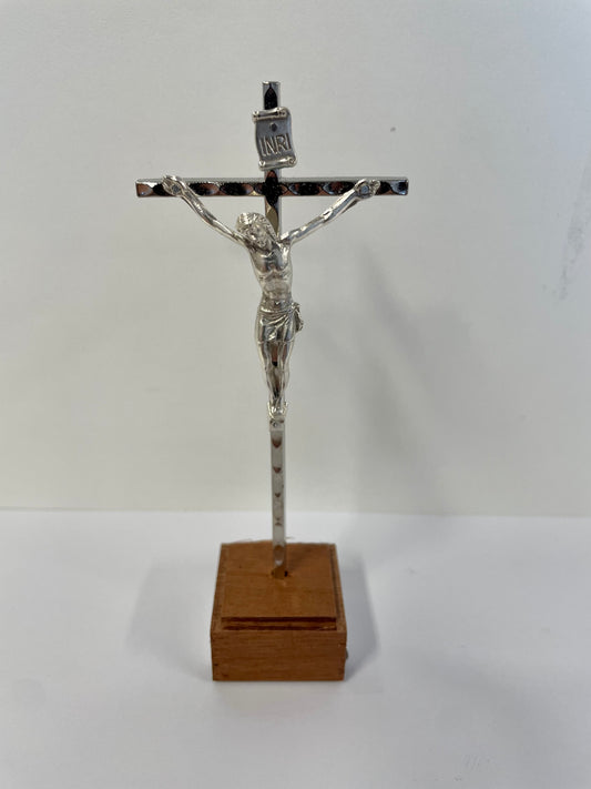 Crucifix 13cm on base