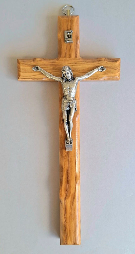 Crucifix: Olive Wood 21cm