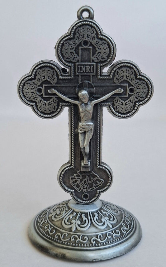 Crucifix: Standing silver 8.5cm