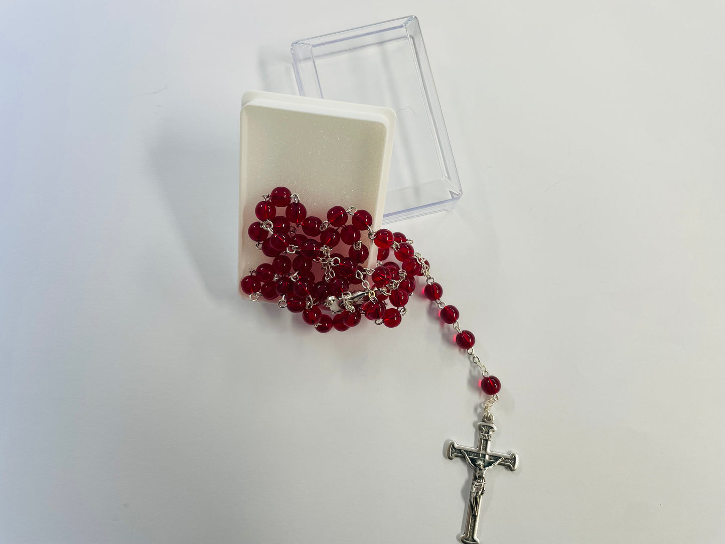 Rosary: Red R4648R