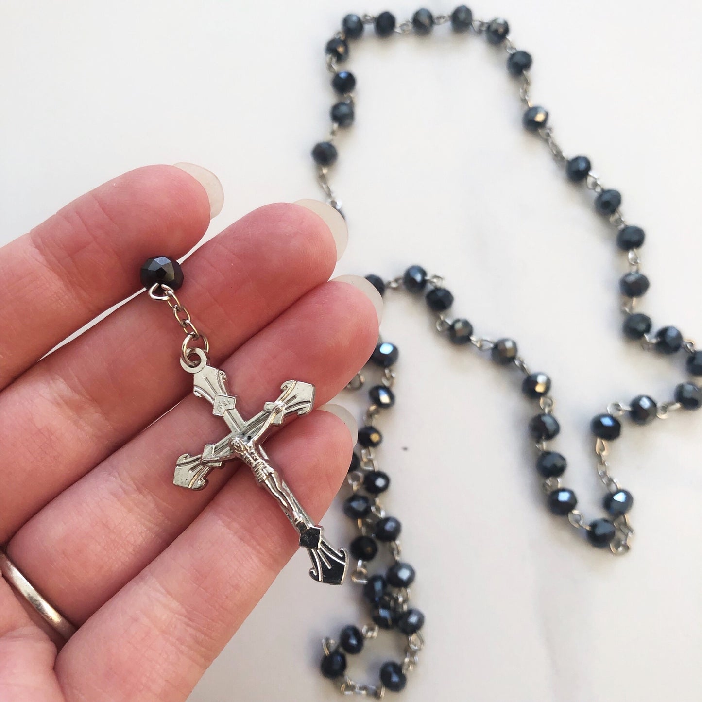 Rosary Beads: Crystal Black / Blue