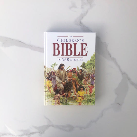 The Children's Bible in 365 stories hard cover